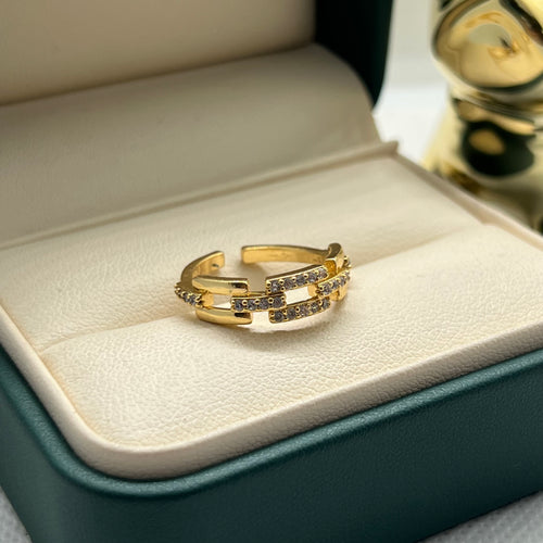 ANILLO CIRCON CUADRADO
