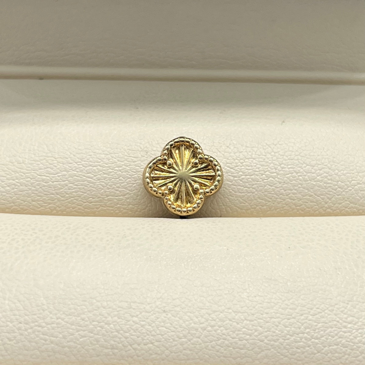 PASANTE VAN CLEEF MEDIANO