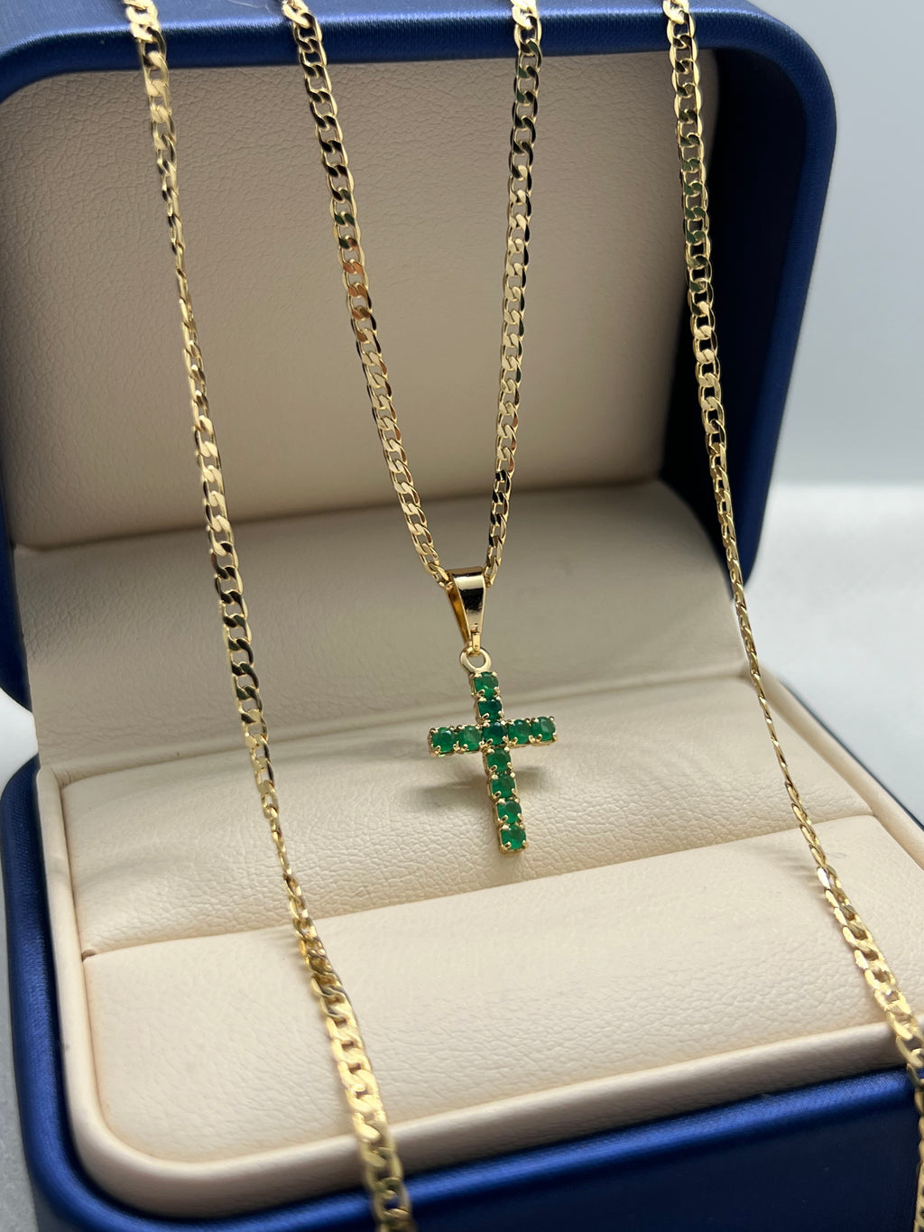 CADENA CUBANA DE 60CM + DIJE CRUZ VERDE