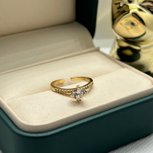 ANILLO TIPO DIAMANTE