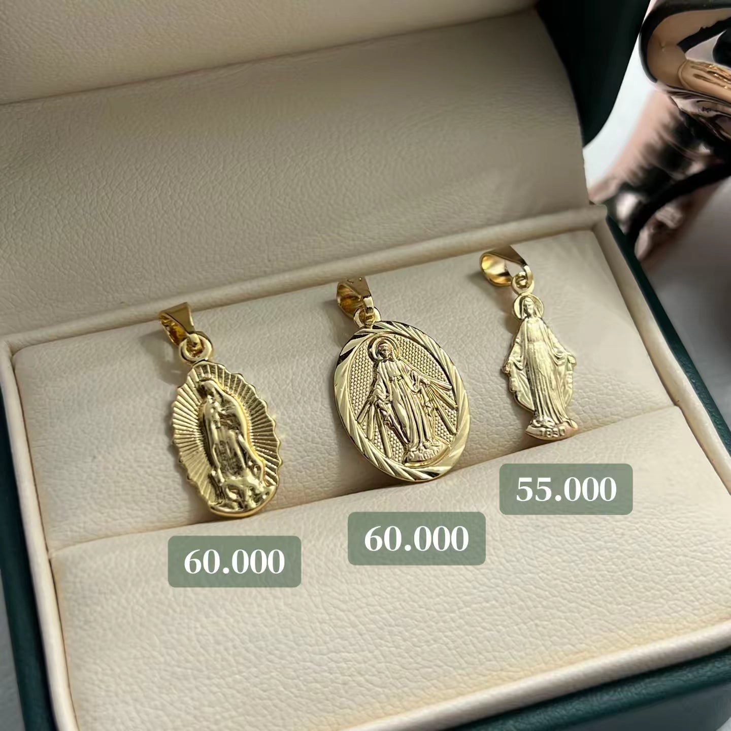 DIJE VIRGEN MEDIANA